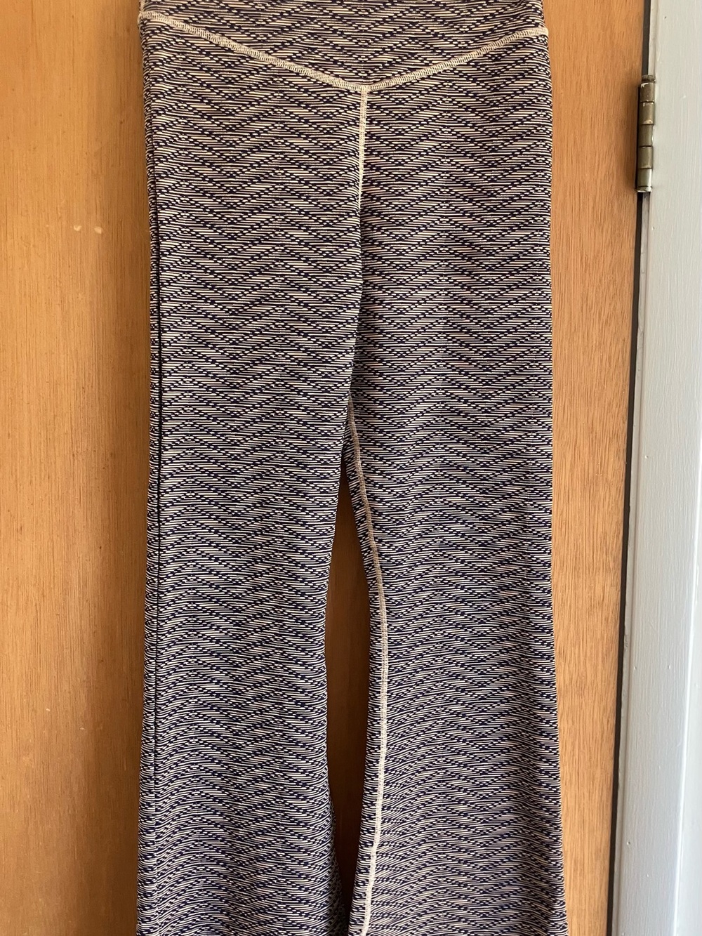 The Upside flare leggings sz L